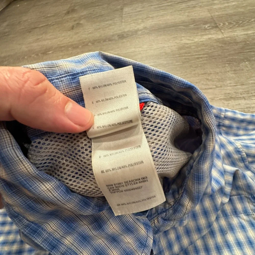 The North Face Shirt Mens Large Blue Plaid Button Up Collared Fishing‎ Outdoors